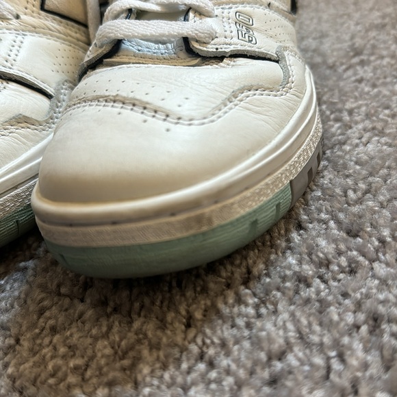 New Balance 550 - Picture 4 of 8